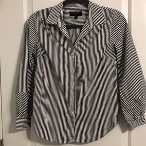 Banana Republic Button Down Shirt